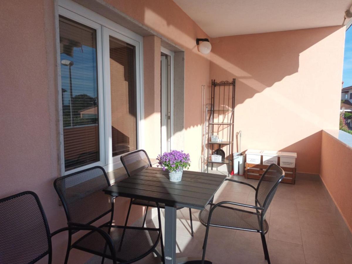 Apartments Merlin Novigrad  Exterior photo