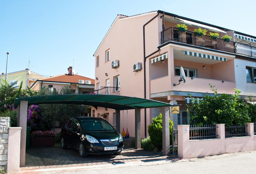 Apartments Merlin Novigrad  Exterior photo